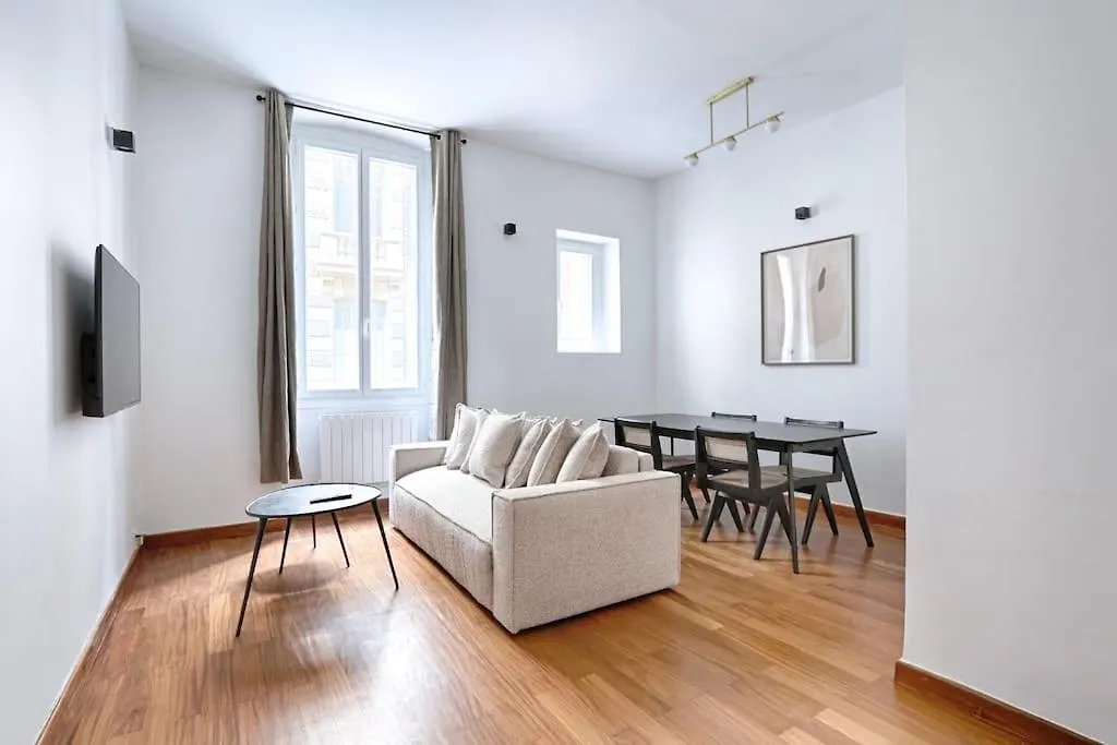 Concorde Saint Honore Charming 1br 4p Apartamento París