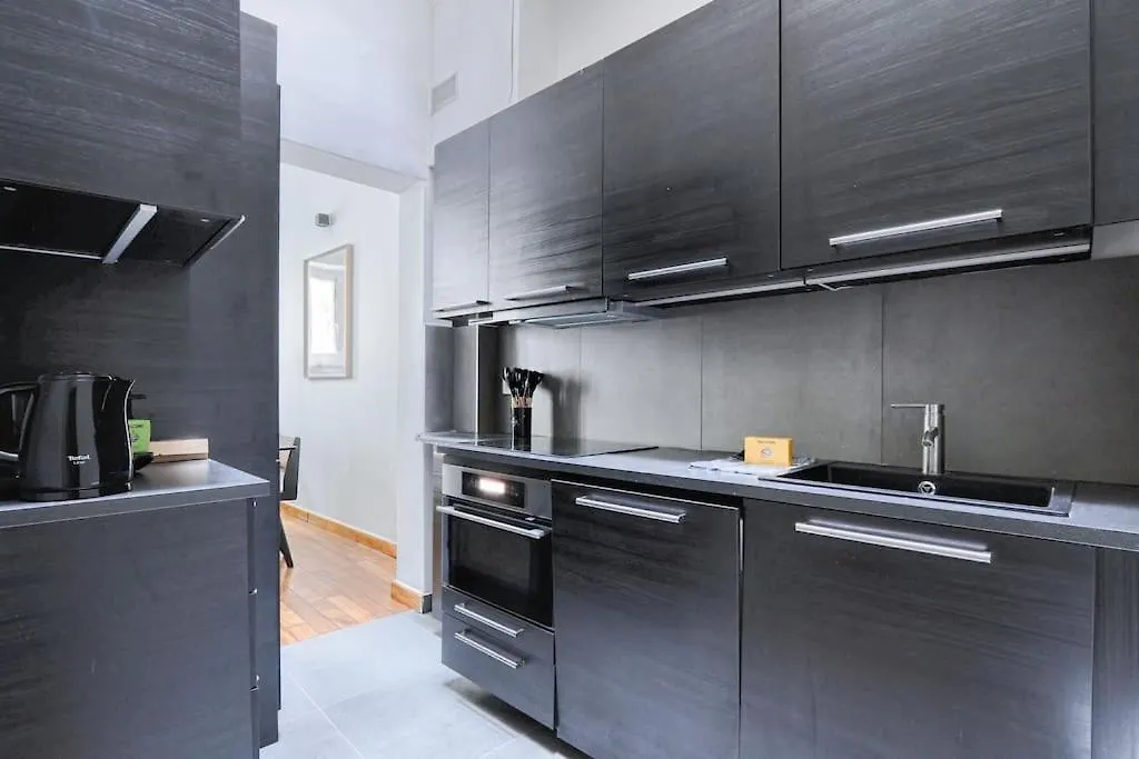 Apartment Concorde Saint Honore Charming 1br 4p Paris