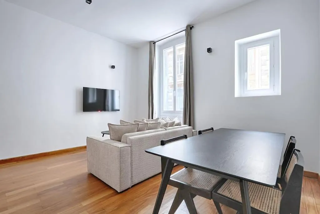 Concorde Saint Honore Charming 1br 4p * Paris